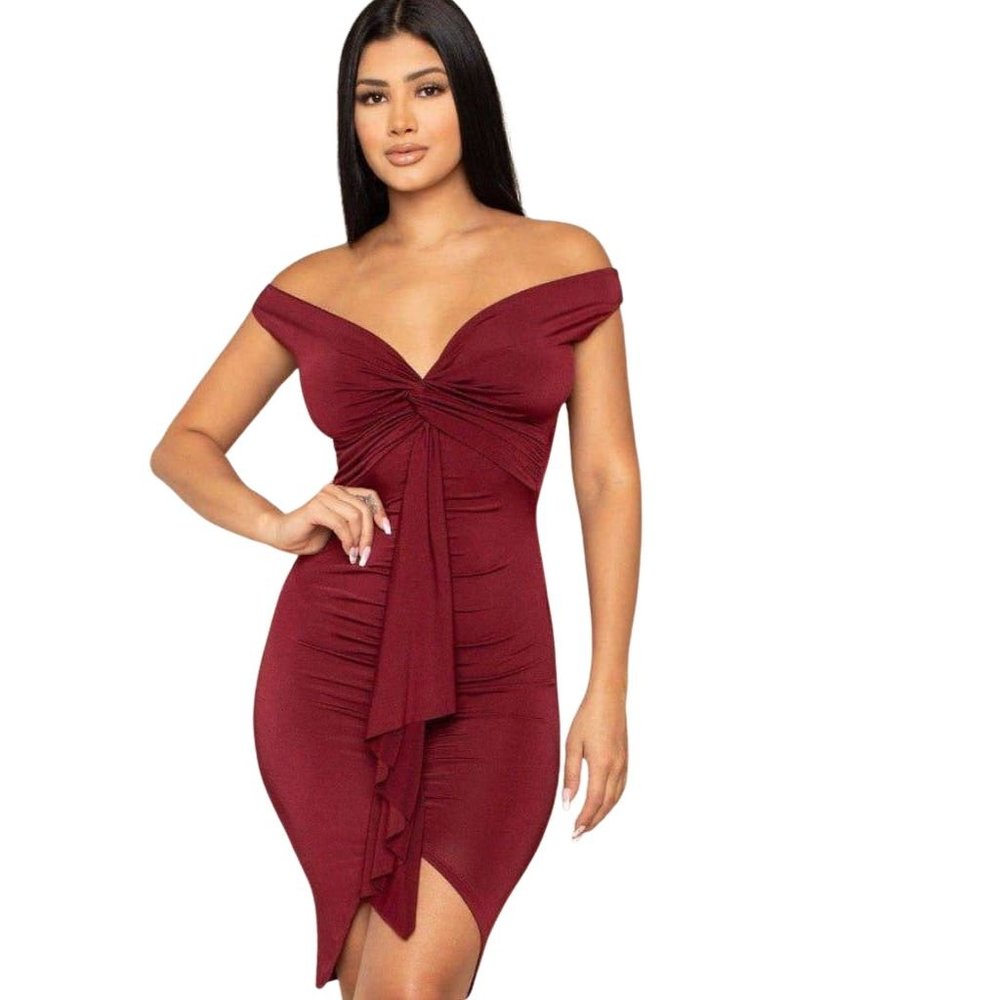 Black Dress Available in S,M,L Burgundy Dress in S,M,L. Limited *Brand New